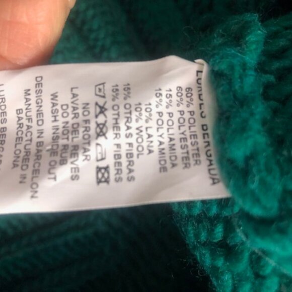 Emerald Green Sweater - Picture 3 of 3
